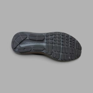 Tenis Under Armour Charged | Hombre | Negro