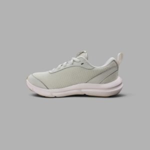 Tenis Under Armour Charged | Mujer | Beige Rosa
