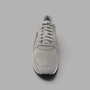 Tenis Puma ST Runner v4 Mesh | Hombre | Beige Oscuro Negro